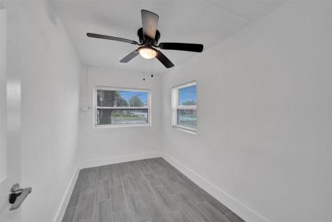 5025 SW 22nd Street Hollywood FL 33023