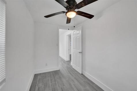 5025 SW 22nd Street Hollywood FL 33023