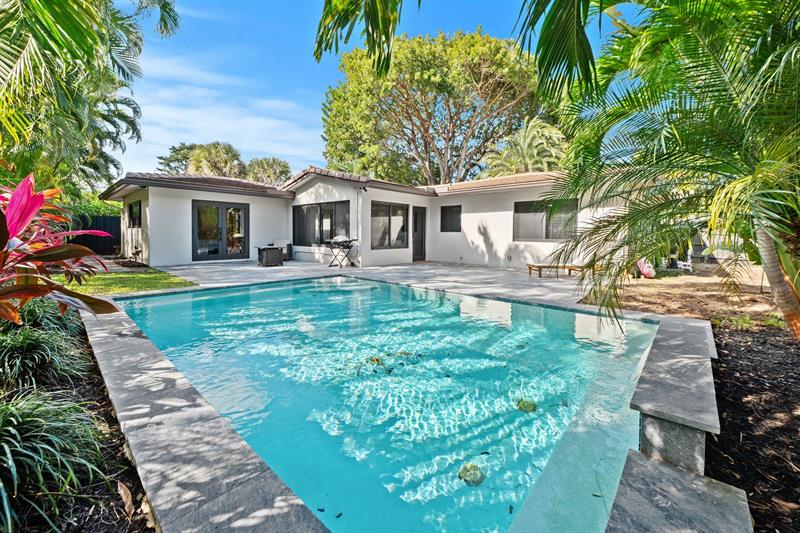 2508 NE 21st Court Fort Lauderdale FL 33305