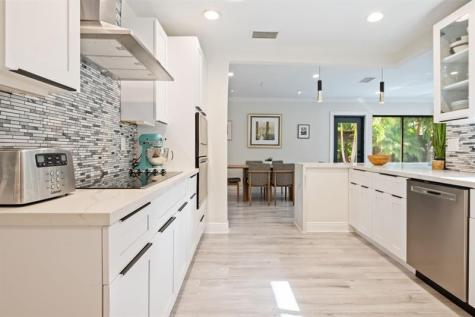 2508 NE 21st Court Fort Lauderdale FL 33305