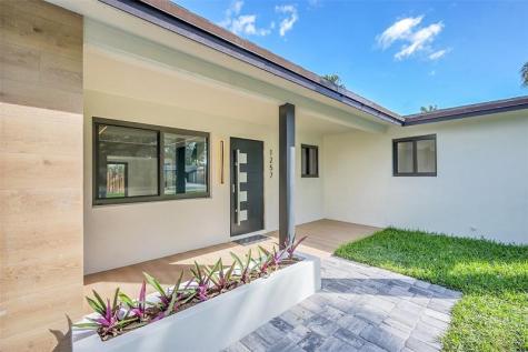 1257 NW 4th Street Boca Raton FL 33486