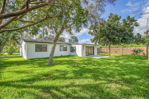 1257 NW 4th Street Boca Raton FL 33486