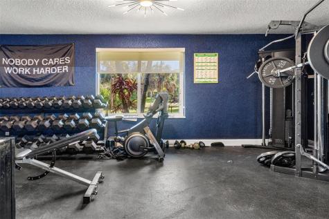 7033 NW 63rd Way Parkland FL 33067