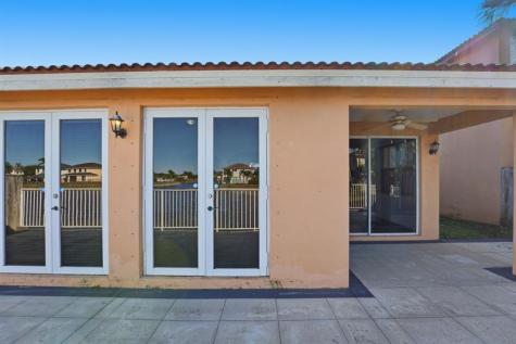 1222 SW 144th Court Miami FL 33184