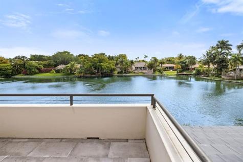3150 N 35th Street Hollywood FL 33021