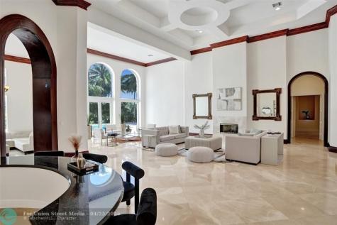 16140 Rio Rodeo Delray Beach FL 33446