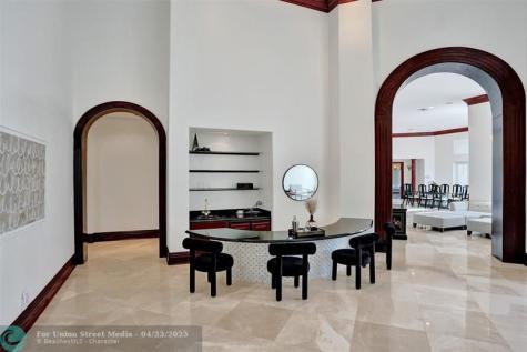 16140 Rio Rodeo Delray Beach FL 33446