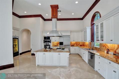 16140 Rio Rodeo Delray Beach FL 33446