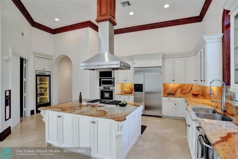 16140 Rio Rodeo Delray Beach FL 33446