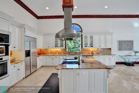 16140 Rio Rodeo Delray Beach FL 33446