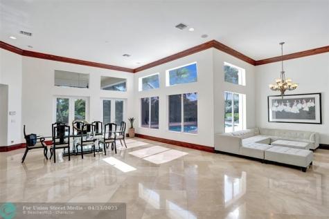 16140 Rio Rodeo Delray Beach FL 33446