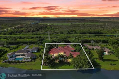 16140 Rio Rodeo Delray Beach FL 33446