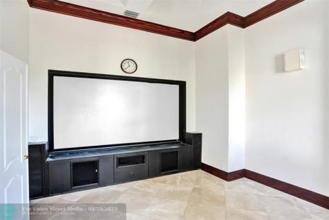 16140 Rio Rodeo Delray Beach FL 33446