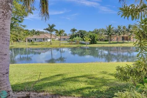 16140 Rio Rodeo Delray Beach FL 33446