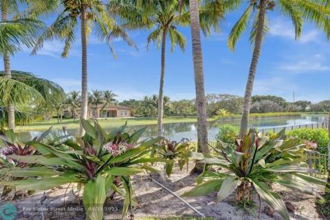 16140 Rio Rodeo Delray Beach FL 33446