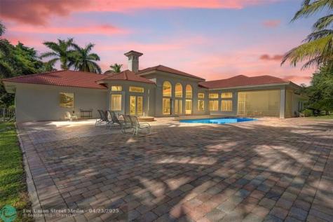 16140 Rio Rodeo Delray Beach FL 33446