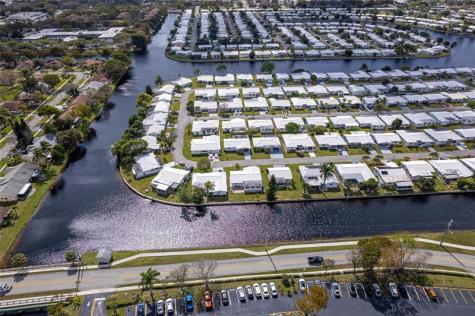 8101 NW 59th Court Tamarac FL 33321