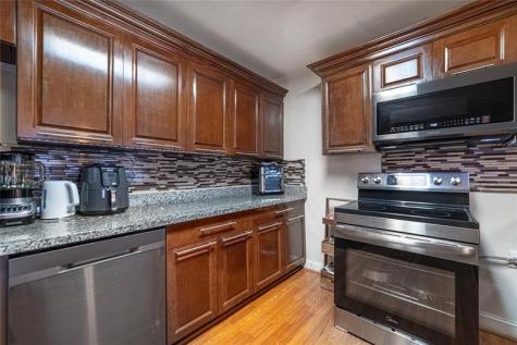 8101 NW 59th Court Tamarac FL 33321