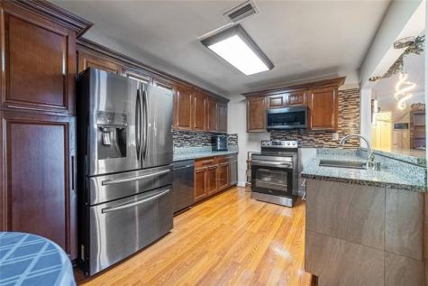 8101 NW 59th Court Tamarac FL 33321