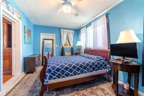 8101 NW 59th Court Tamarac FL 33321