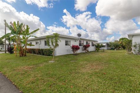 8101 NW 59th Court Tamarac FL 33321
