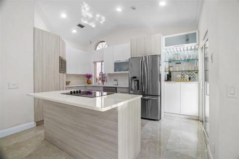 1427 Seagrape Circle Weston FL 33326