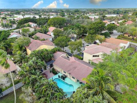 1427 Seagrape Circle Weston FL 33326