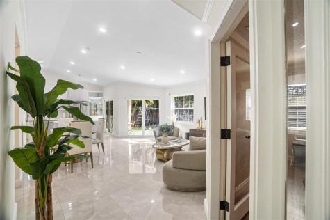 1427 Seagrape Circle Weston FL 33326