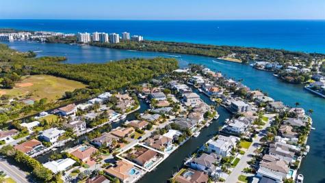 520 Phillips Drive Boca Raton FL 33432
