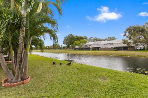 5207 SW 120th Avenue Cooper City FL 33330