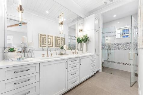 146 SE 1st Avenue Delray Beach FL 33444