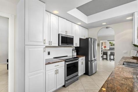 2860 Wilderness Road West Palm Beach FL 33409