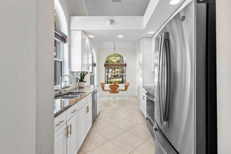 2860 Wilderness Road West Palm Beach FL 33409