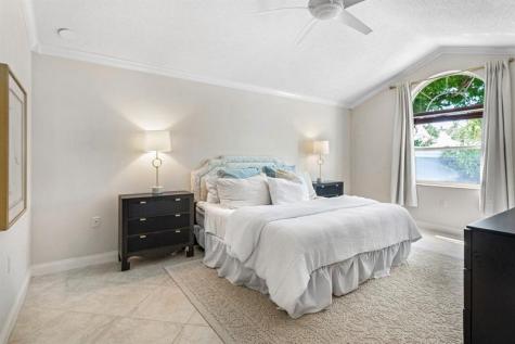 2860 Wilderness Road West Palm Beach FL 33409