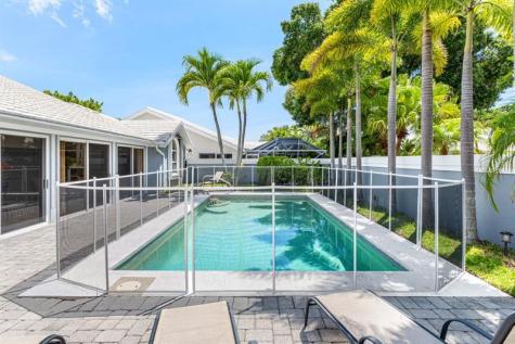 2860 Wilderness Road West Palm Beach FL 33409