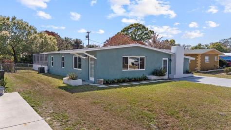 1013 Hispana Avenue Fort Pierce FL 34982