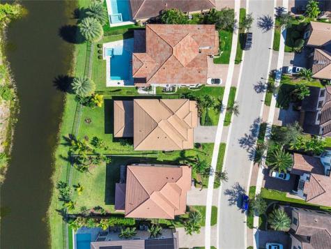 11425 Watercrest Circle Parkland FL 33076