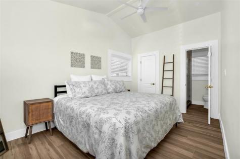 742 NE 17th Avenue Fort Lauderdale FL 33304