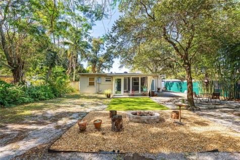1300 SW 19th Avenue Fort Lauderdale FL 33312