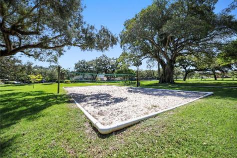 1300 SW 19th Avenue Fort Lauderdale FL 33312