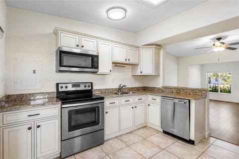 1300 SW 19th Avenue Fort Lauderdale FL 33312
