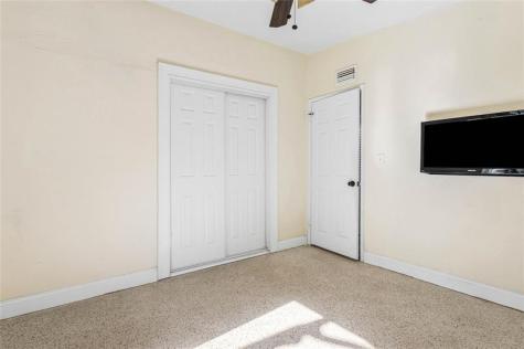1300 SW 19th Avenue Fort Lauderdale FL 33312