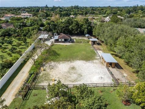6465 SW 178th Avenue Southwest Ranches FL 33331