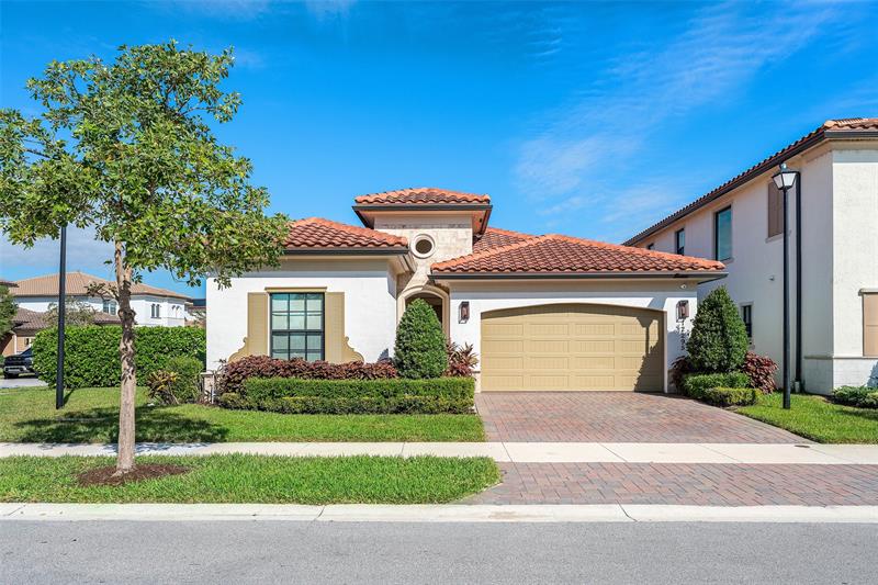 12295 N Baypoint Circle Parkland FL 33076