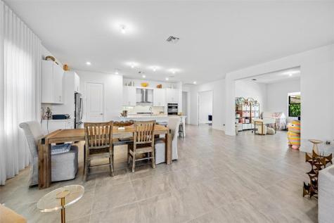 12295 N Baypoint Circle Parkland FL 33076