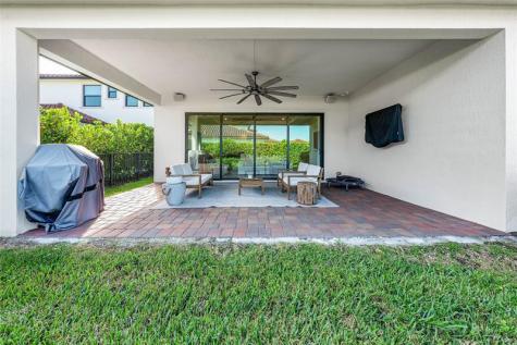 12295 N Baypoint Circle Parkland FL 33076