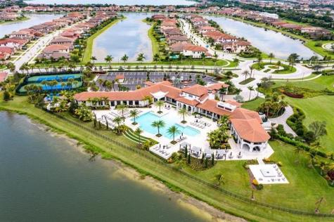 12295 N Baypoint Circle Parkland FL 33076