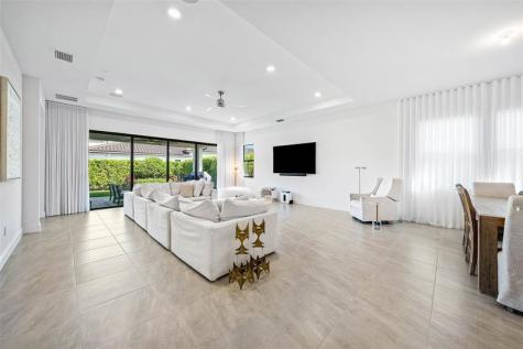12295 N Baypoint Circle Parkland FL 33076