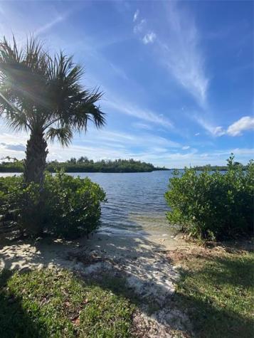 1036 Orchid Oak Drive Vero Beach FL 32963