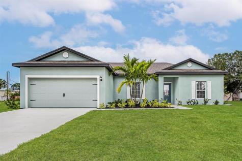 8436 104TH Court Vero Beach FL 32967